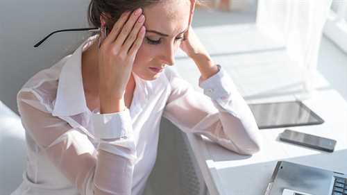 生活中如何预防坐骨神经痛?硬板床有助于脊椎矫正吗?