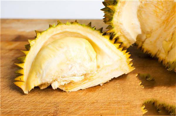 吃完榴莲多久可以喝牛奶