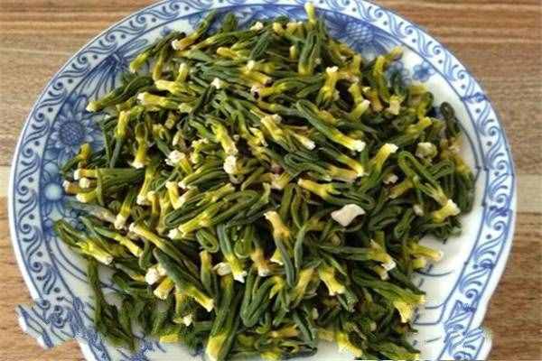 莲心苦可以吃吗 莲心为什么是苦的